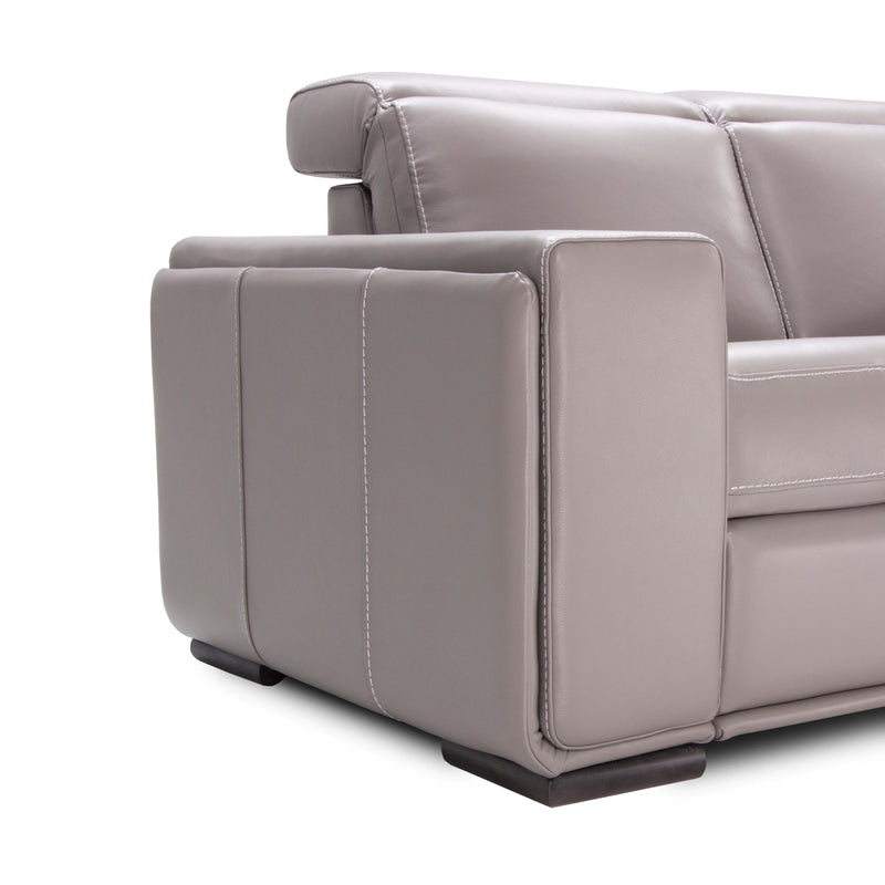 Jaymar Amsterdam Power Reclining Leather Loveseat Amsterdam Power Reclining Loveseat - Princess Sterling IMAGE 3