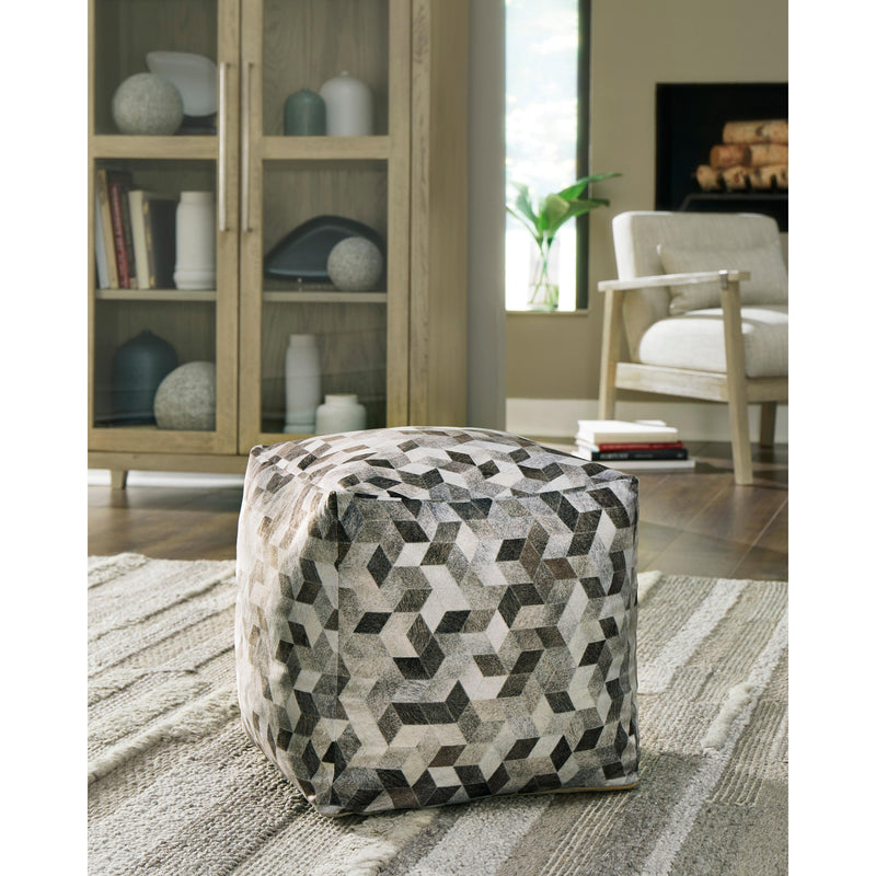 Signature Design by Ashley Home Decor Poufs A1000983 IMAGE 3