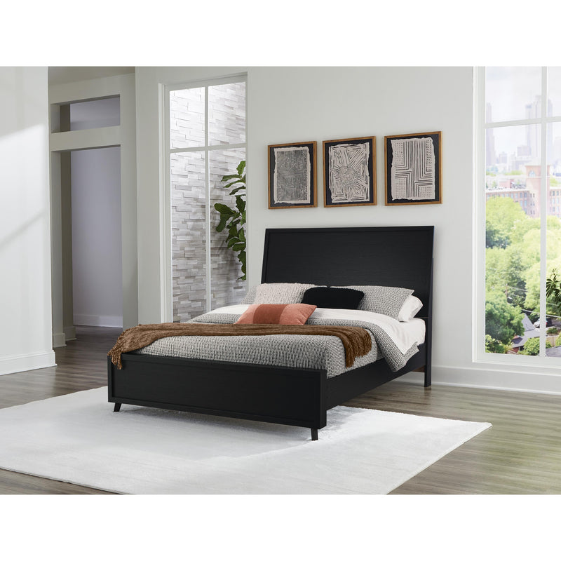 Signature Design by Ashley Danziar Queen Panel Bed B100-13/B1013-54/B1013-57/B1013-95 IMAGE 5